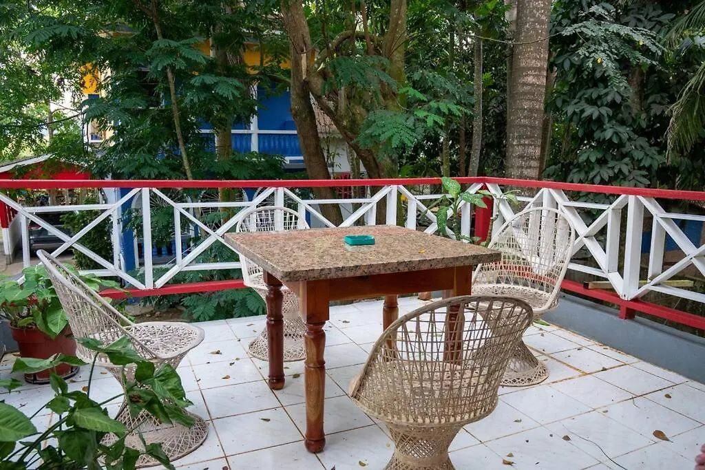 Relax In Paradise, Indika네그릴 펜션